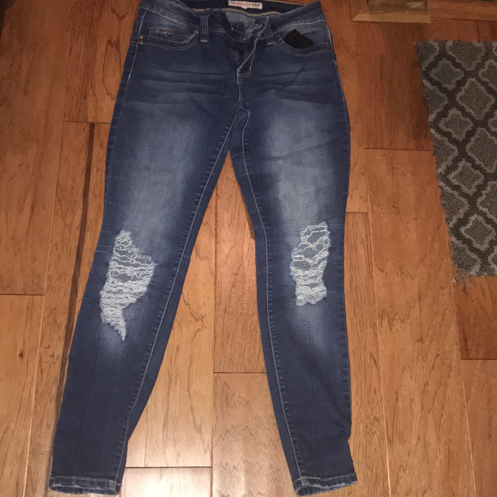 Wanna betta butt? YMI Distressed Jeans